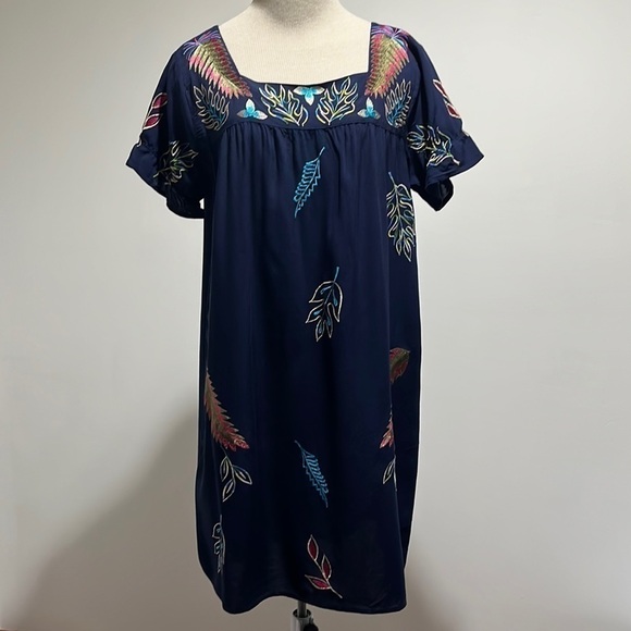 Sunny Oceans Navy Blue Square Neck Embroidered Dress or Swimsuit Cover Up Large - Picture 1 of 12